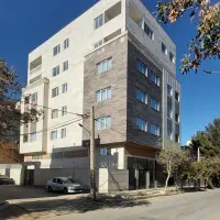 ۳۰۰ متری طبقه ۵ فردوسی ، سه طرف نورگیری