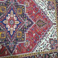 یک تخته فرش مهربان|فرش|هریس, |دیوار