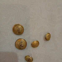 دکمه های کلکسیونی طلایی