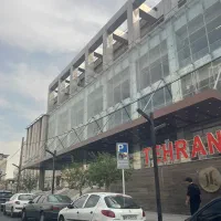 فروش ۱۷ متر تجاری ۲ نبش/مولتی برند/تهرانمال