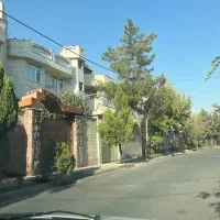 شهرک-هما-ویلایی-سه-طبقه-یکجایی-تک-مالک