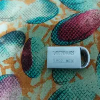 دو عدد فلش ۸ گیگ برند لوتوس (Lotous)