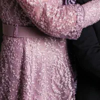 ۲ عدد لباس مجلسی|لباس|گنبد کاووس, |دیوار