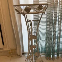 استند فلزی فرفوژه