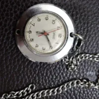 ساعت جیبی قدیمی