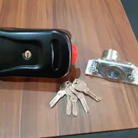 فروش ، نصب و تعمیرات تخصصی و مجاز قفل برقی حیاطی
