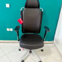 صندلی مدیریت نیلپر