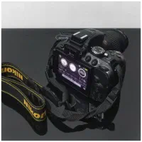 دوربین عکاسی Nikon D5300 + پایه دوربین (با جعبه )