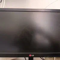 مانیتور کاملا سالم LG