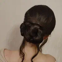 شنیون میکاپ محفلی(فقط هزینه مواد گرفته میشه)|خدمات آرایشگری و زیبایی|ساوه, |دیوار