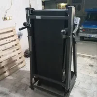 تردمیل|تجهیزات ورزشی|رباط‌کریم, رباط‌کریم|دیوار