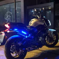 بنلی ۳۰۰ مدل ۴۰۱ در حد خشک|موتورسیکلت|گرگان, |دیوار