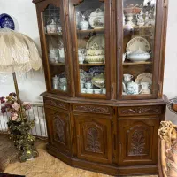 بوفه چوبی شیشه ای