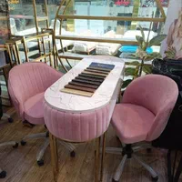 میزناخن،انواع صندلی،تخت ،ایینه|آرایشگاه و سالن‌های زیبایی|تبریز, |دیوار