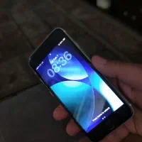 اپل se2020|موبایل|اصفهان, بهارستان|دیوار