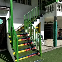 تدریس خصوصی وعمومی کلیه دروس ابتدایی تا کنکور