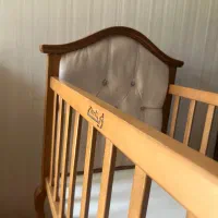 تخت گهواره ای کودک برند ژیک.چوبی