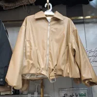 طراح ویک نفر الگو ساز در زمینه پالتو