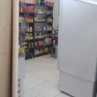 آینه قدی ۱۶۰ در ۱۶۰ با قاب فلزی سفید