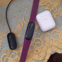 گوشی هندزفری میبند|موبایل|اندیشه, اندیشه فاز ۴|دیوار