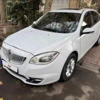 برلیانس H330 اتوماتیک مدل ۹۵ درجه یک|خودرو سواری و وانت|کرج, گلشهر|دیوار