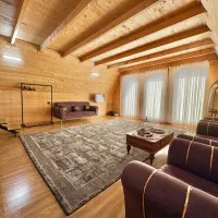 کلبه چوبی شازده لیام|اجارهٔ کوتاه‌مدت ویلا و باغ|شیرگاه, |دیوار