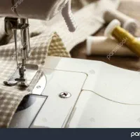 خیاط خانم ماهر و نیروی ساده