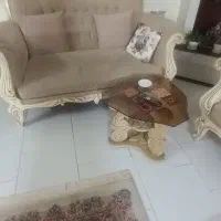 مبلمان 7نفره و میز عسلی