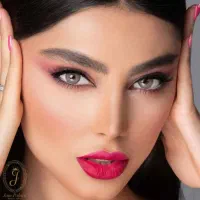 مدل میکاپ