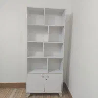 قفسه کتابخانه یا برای سالن
