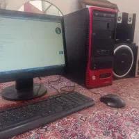 فروش کامپیوتر با تمام وسایل جانبی