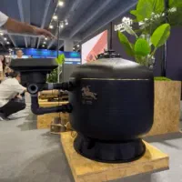 کارشناس فروش و بازاریابی خانم در شرکت مهندسی