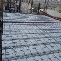 واحد سنجابی پشت پاساژ سلاحدین