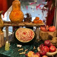 حکاکی میوه و چیدمان واتساپ قیمت بگیرید