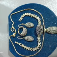 ست بدلیجات سنگ کاری شده