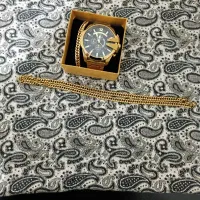 ساعت دیزل شاخدار سه موتوره فعال