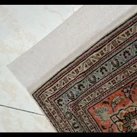 محافظ ریشه فرش