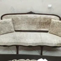 مبل 9 نفره با میز ناهار خوری 8 نفره