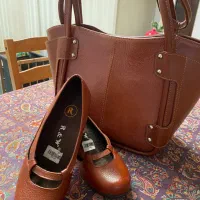 کیف و‌کفش|کیف، کفش، کمربند|دوگنبدان, |دیوار