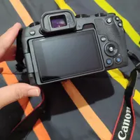 دوربین حرفه ای Canon EOS RP