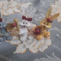 مجسمه|مجسمه، تندیس، ماکت|تربتحیدریه, آغوی|دیوار