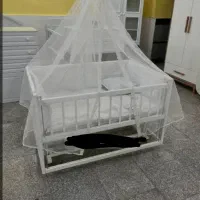 تخت گهواره نوزاد