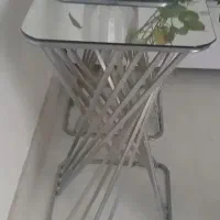 سه پایه فلزی