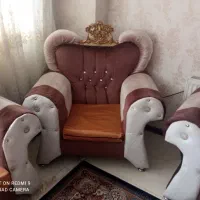 مبل راحتی فقط فقط سال 4سال استفاده هنوز روکش داره|مبلمان خانگی و میز عسلی|سهند, |دیوار