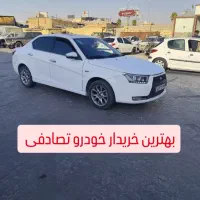 دنا پلاس اتوماتیک معاوضه با خودرو تصادفی|خودرو سواری و وانت|شیراز, احمدآباد|دیوار