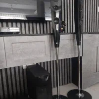 یک دستگاه سینمای خانواده LG