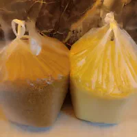 سبزی تازه ریز شده ...کشک وبلغورشیر گوسفندی .‌