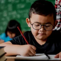 تدریس خصوصی و تقویتی (آموزشگاه و آنلاین)