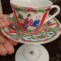 چای خوری گل مرغی|کلکسیون اشیاء عتیقه|اندیشه, اندیشه فاز ۴|دیوار