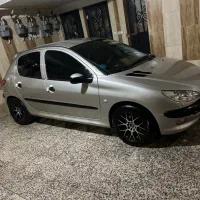 ۲۰۶ عروسک استثنایی